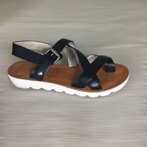 Pikolinos black sandals Sz 7
